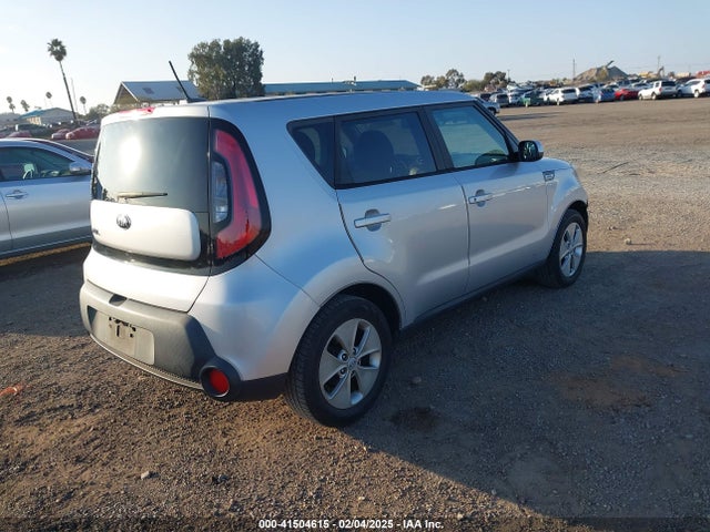 KIA Soul 2016 KNDJN2A23G7858128 Image 4