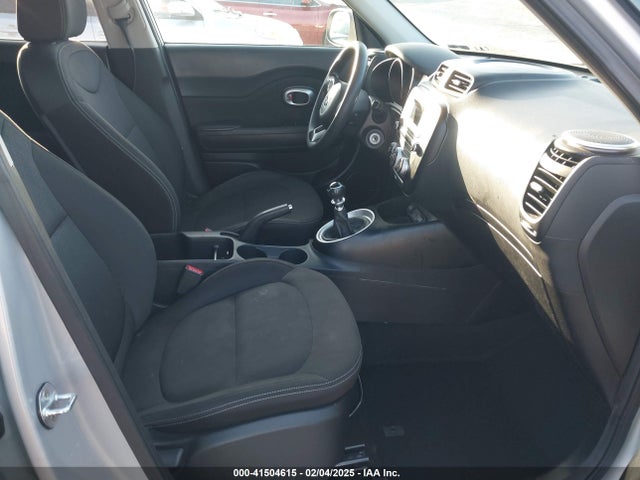 KIA Soul 2016 KNDJN2A23G7858128 Image 5