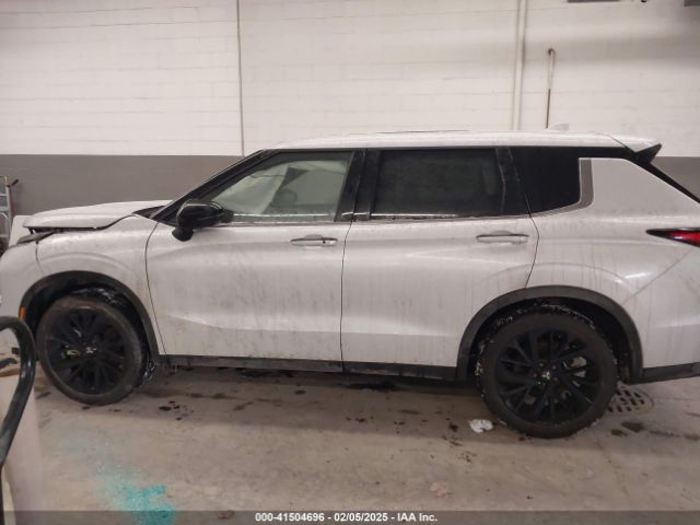 JA4J4VA87RZ068552 Mitsubishi Outlander Se Black Edition W/pano Roof