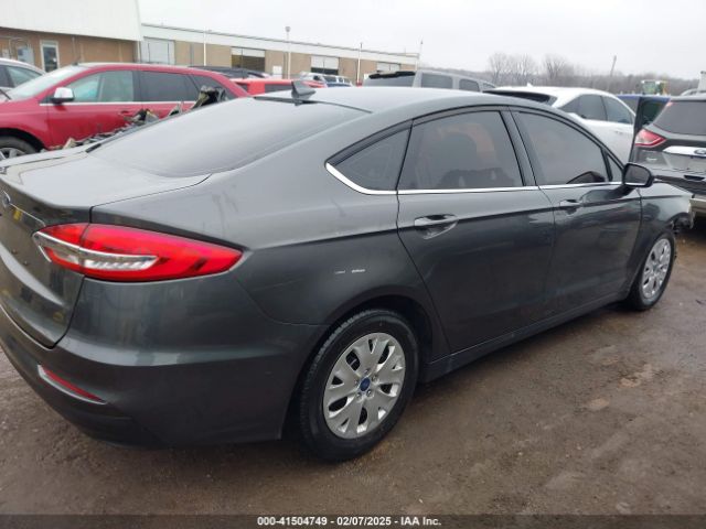 3FA6P0G72LR259737 Ford FUSION S