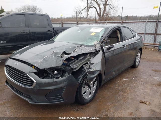 3FA6P0G72LR259737 Ford FUSION S