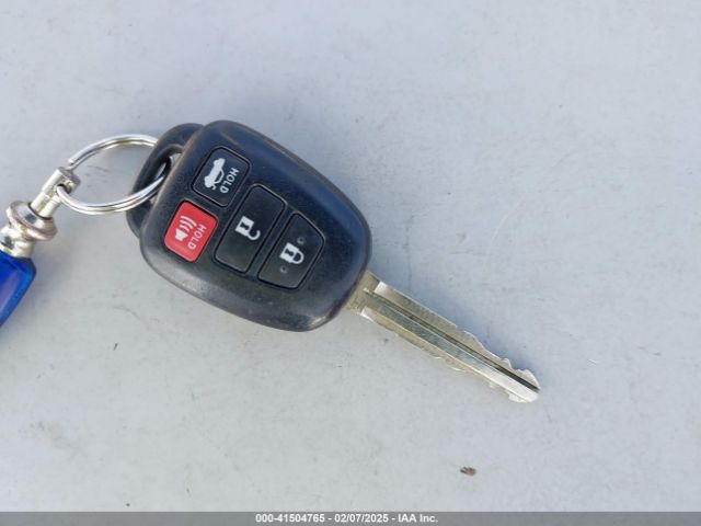 5YFBURHE6EP170359 Toyota Corolla Le/le Plus/le Premium