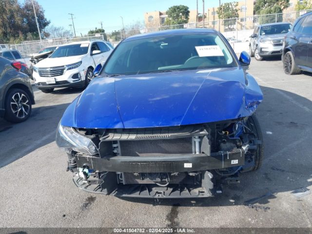 KMHLM4AJ4PU082409 Hyundai Elantra Hybrid Blue