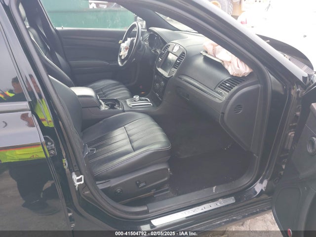 Chrysler 300 300s 2015 2C3CCAGG6FH860300 Image 5