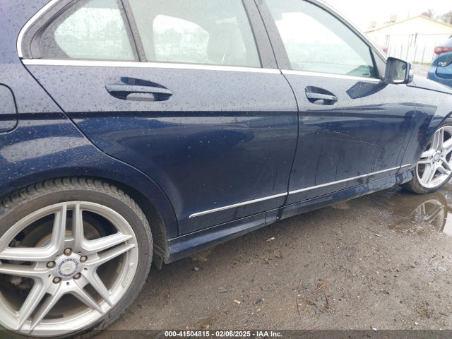 Продажа на аукционе авто 2013 Mercedes-benz C 250 Luxury/sport, vin: WDDGF4HB6DA773149, номер лота: 41504815