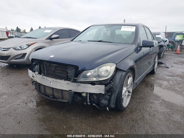 Продажа на аукционе авто 2013 Mercedes-benz C 250 Luxury/sport, vin: WDDGF4HB6DA773149, номер лота: 41504815