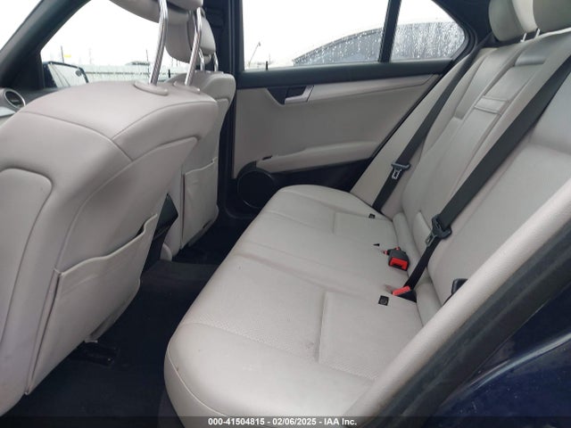 Продажа на аукционе авто 2013 Mercedes-benz C 250 Luxury/sport, vin: WDDGF4HB6DA773149, номер лота: 41504815