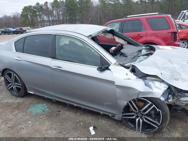 1HGCR2F57HA010386 Honda Accord Sport