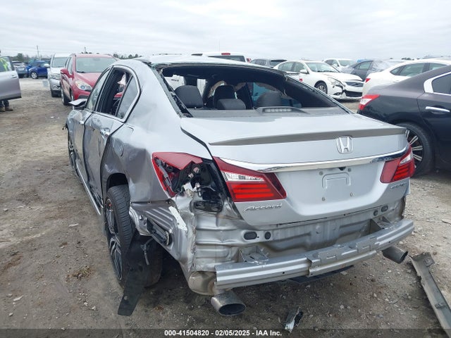 1HGCR2F57HA010386 Honda Accord Sport