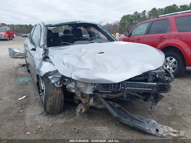1HGCR2F57HA010386 Honda Accord Sport