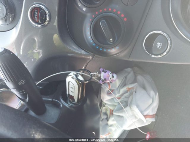 2013 FIAT 500 3C3CFFBR5DT628756 Photo 10