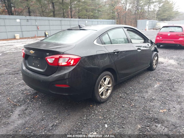 1G1BE5SM3J7100215 Chevrolet Cruze Lt Auto
