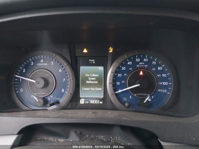 5TDKZ3DC3LS050672 Toyota SIENNA LE