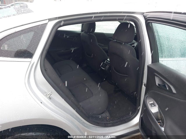 1G1ZD5STXJF269890 Chevrolet MALIBU LT