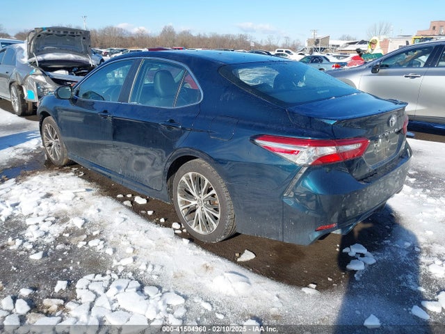 4T1B11HK7JU621968 Toyota CAMRY SE