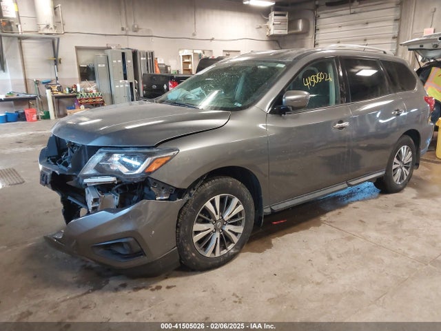 Nissan Pathfinder S 2018 5N1DR2MM7JC648995 Image 2