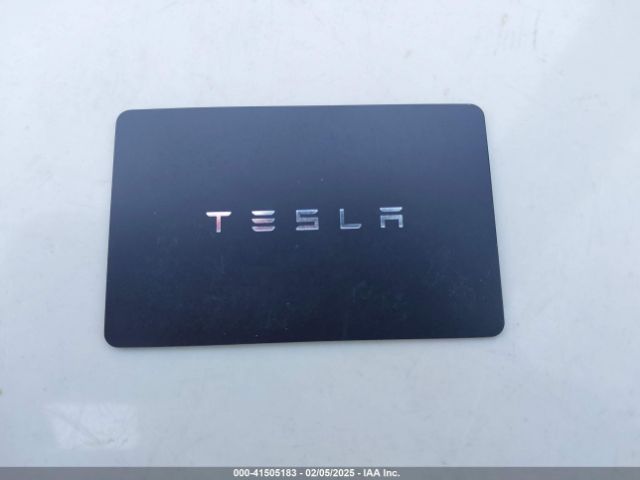 5YJ3E1EAXRF722001 Tesla Model 3 Long Range Dual Motor All-wheel Drive/rear-wheel Drive