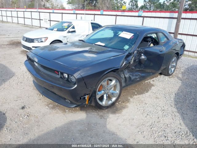 2C3CDYBT3EH299059 Dodge Challenger R/t