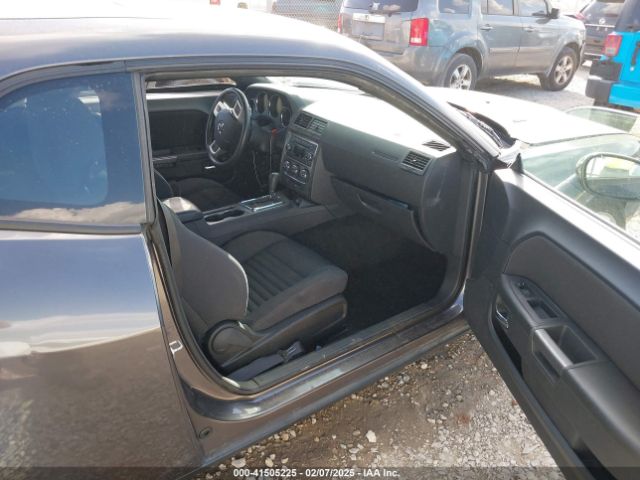 2C3CDYBT3EH299059 Dodge Challenger R/t