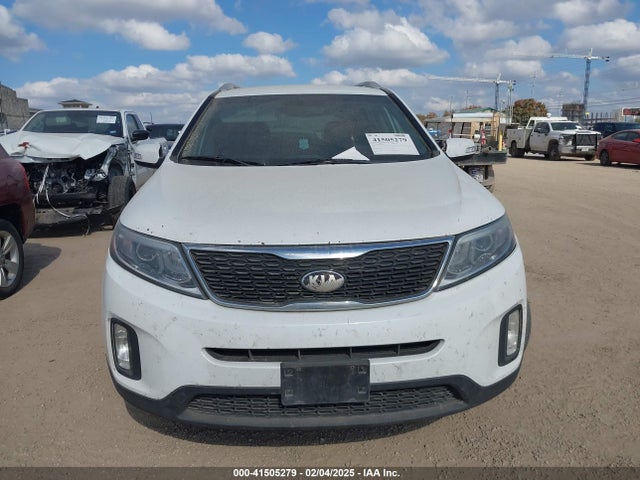 KIA SORENTO LX 2015 5XYKT3A69FG565497 Image 12