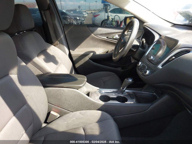 1G1ZD5ST3LF124712 Chevrolet Malibu Fwd Lt