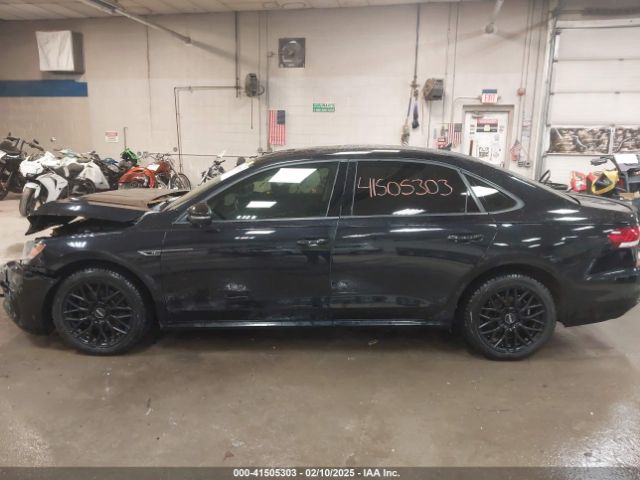 1VWMA7A31LC003327 Volkswagen Passat 2.0t R-line