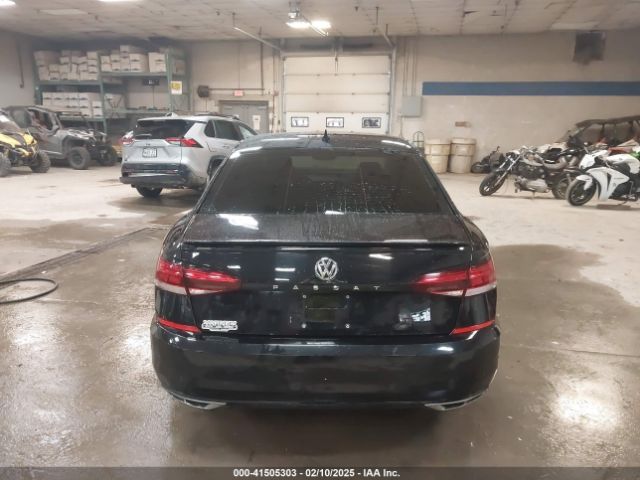 1VWMA7A31LC003327 Volkswagen Passat 2.0t R-line