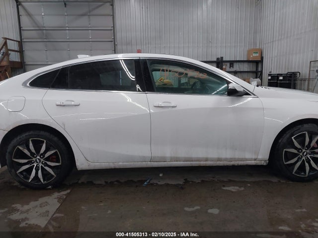1G1ZE5ST8HF251542 Chevrolet MALIBU 1LT