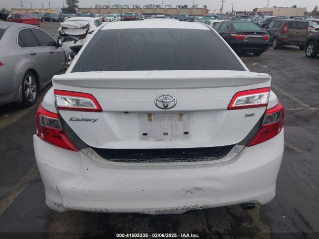 4T1BF1FK3EU825127 Toyota CAMRY SE