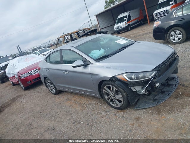 5NPD84LFXHH084814 Hyundai 2017