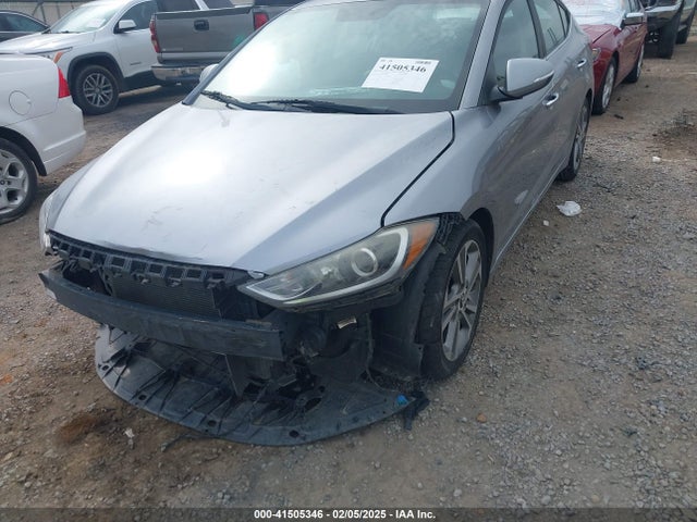 5NPD84LFXHH084814 Hyundai 2017