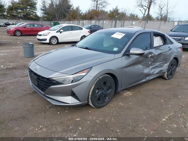 KMHLM4AG1MU209486 Hyundai ELANTRA SEL