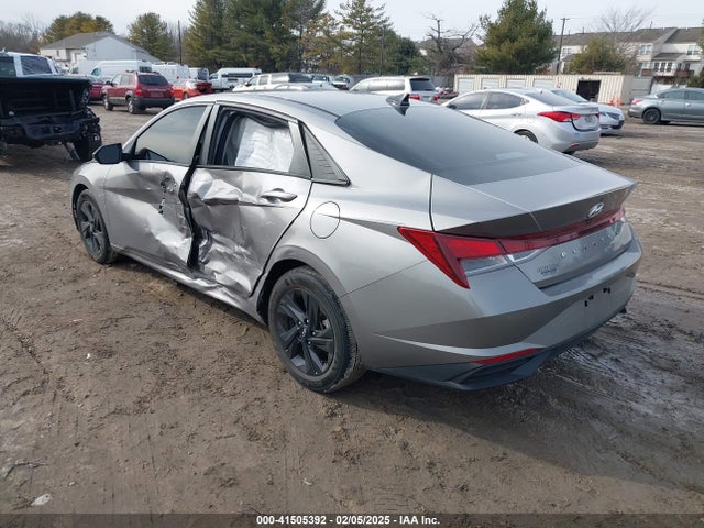 KMHLM4AG1MU209486 Hyundai ELANTRA SEL