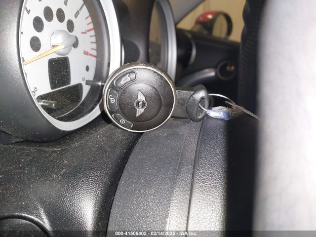 2008 MINI COOPER S CLUBMAN WMWMM33588TP89732 Photo 10