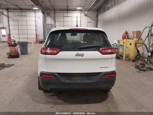 1C4PJLAB3HW561735 Jeep Cherokee Sport