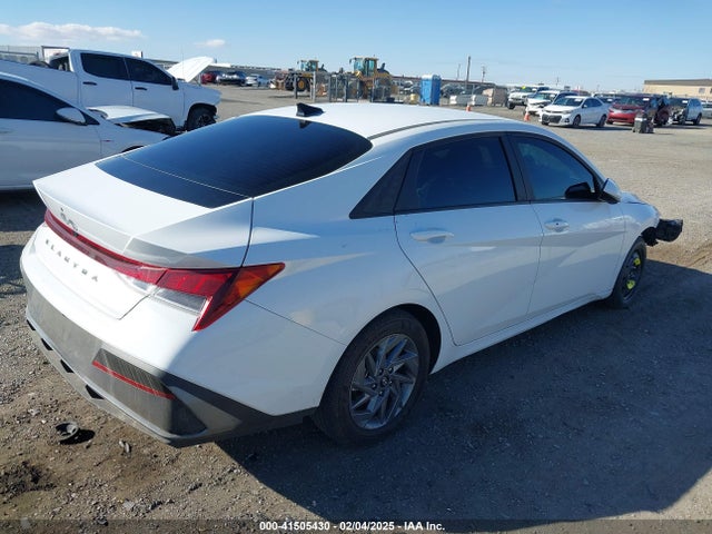 Hyundai ELANTRA SEL 2024 KMHLM4DG0RU672030 Image 4