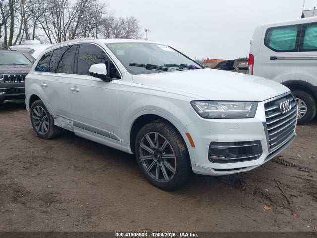 2017 AUDI Q7 WA1VAAF76HD041387 Photo 0