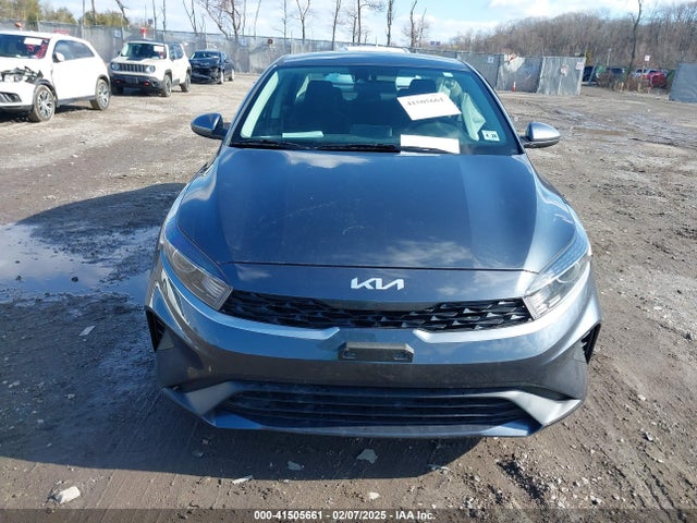 3KPF24AD1PE611993 KIA Forte Lxs