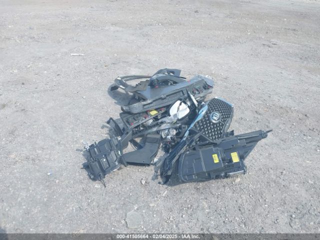 5XYPK4A53HG202105 KIA Sorento 3.3l Sxl