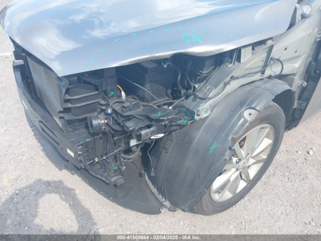 5XYPK4A53HG202105 KIA Sorento 3.3l Sxl