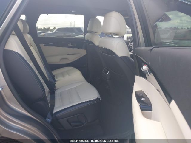 5XYPK4A53HG202105 KIA Sorento 3.3l Sxl
