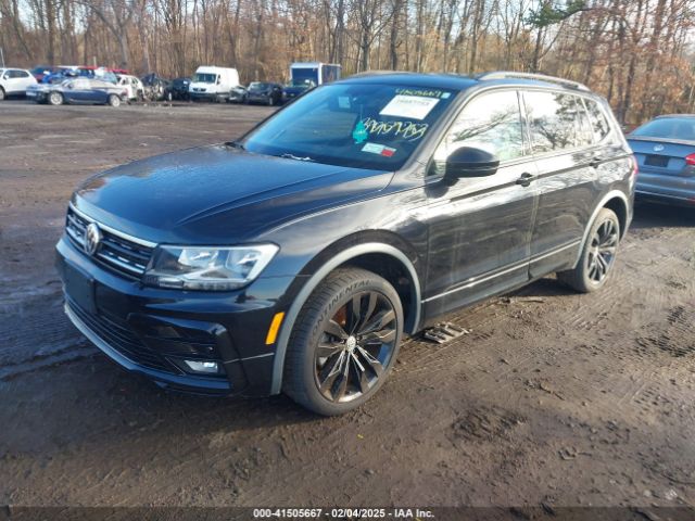 2020 VOLKSWAGEN TIGUAN 3VV2B7AX4LM086536 Photo 1