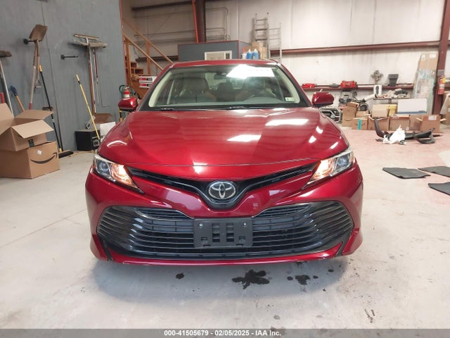 4T1B11HK0KU268071 Toyota CAMRY LE