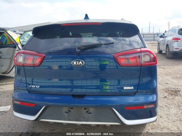 KNDCB3LCXK5307034 KIA NIRO LX