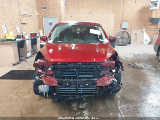 1FMCU9G96HUD36441 Ford ESCAPE SE