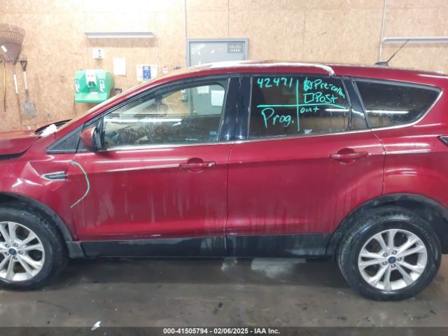 1FMCU9G96HUD36441 Ford ESCAPE SE