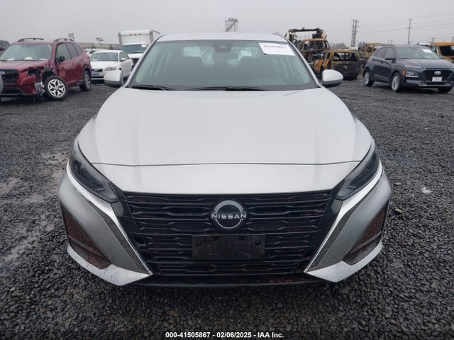 1N4BL4DV1PN373449 Nissan Altima Sv Fwd