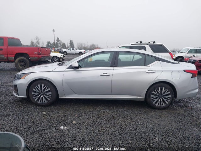 1N4BL4DV1PN373449 Nissan Altima Sv Fwd