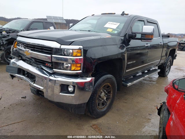 Chevrolet Silverado 2500hd Ltz 2015 1GC1KWEG7FF654250 Image 2