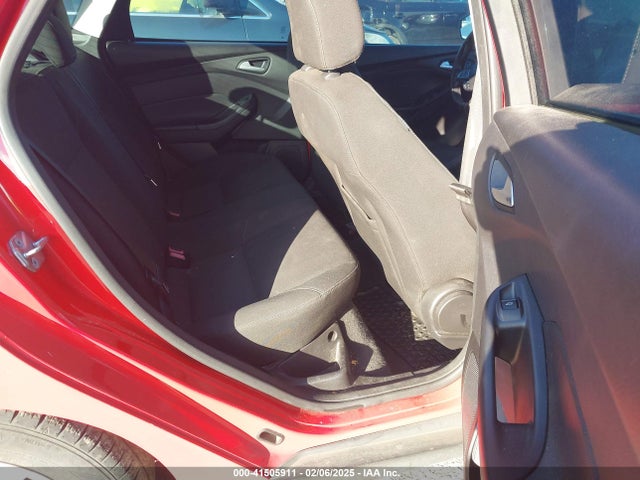 Ford FOCUS SE 2015 1FADP3F25FL202479 Image 8